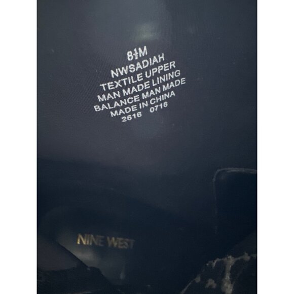 Nine West Sadiah Black Ankle Boots Block Heel Side Zipper MicroSuede Size 8.5M - Picture 6 of 6